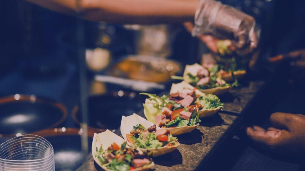 A close-up of a beautifully plated restaurant dish used to promote strong visuals in restaurant social media marketing.